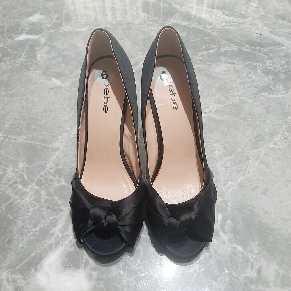 Bebe Peep Toe Elegant Knotted High Heels Womens Sz 9 - Picture 1 of 4